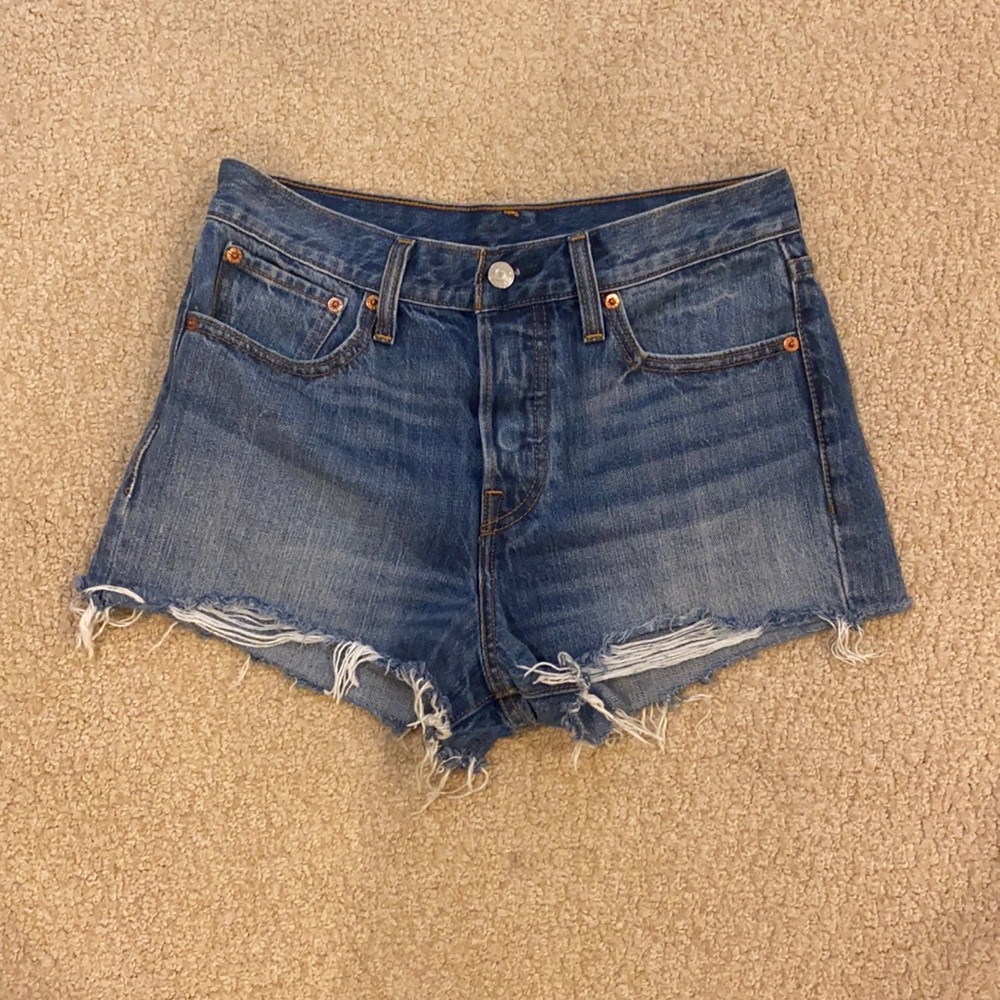 levi’s 401 shorts